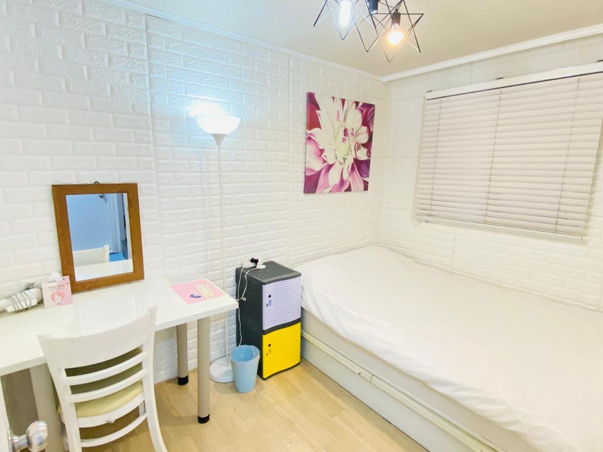 Aroha Guesthouse Seoul Station Eksteriør billede